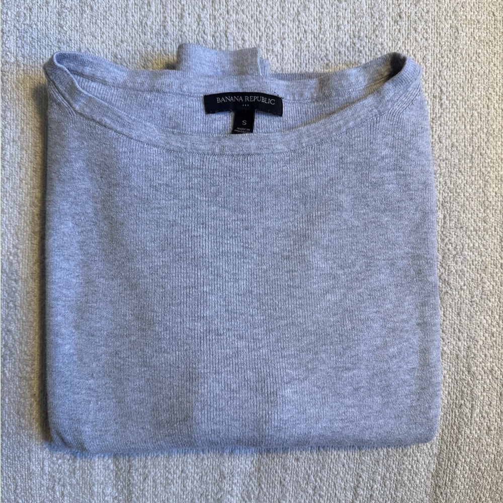 Banana Republic Light Gray Boatneck Sweater